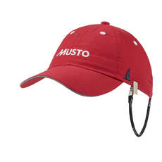 Musto Essential Uv Fast Dry Crew Cap - True Red