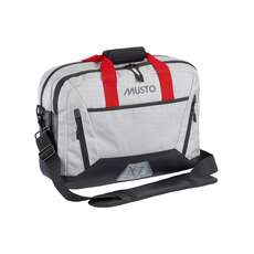 Musto Entwicklung Navigators Case - Platinum